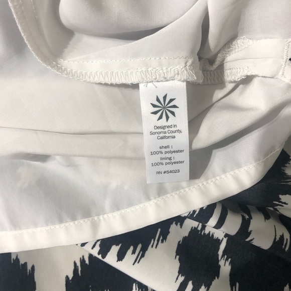 Athleta Maxi Dress - Picture 4 of 6